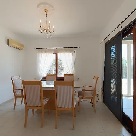 Lovely Seaview Near Sea Caves, Paphos Villa *